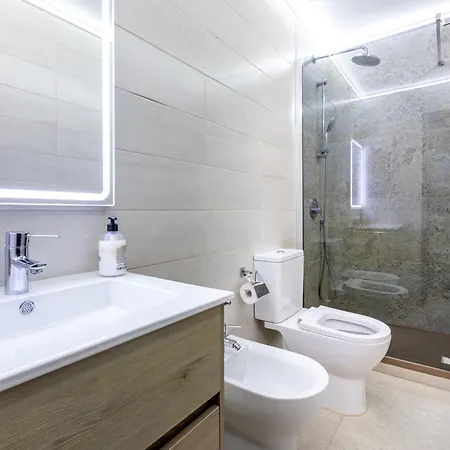 In Mareverde Complex Apartment *