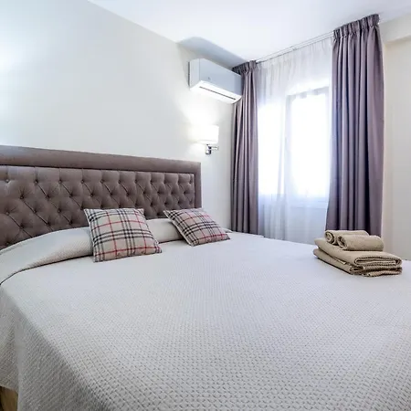 In Mareverde Complex Apartment *